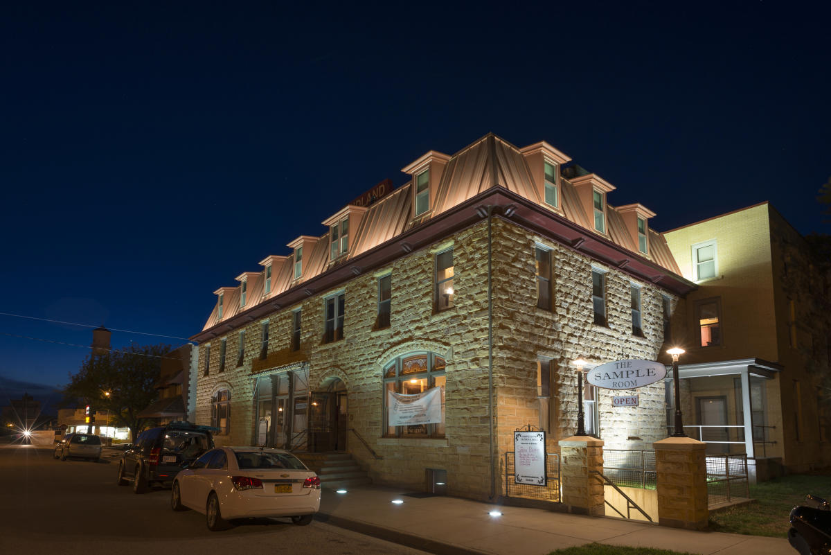 Places to Stay in Kansas Hotels, Motels, B&Bs & Cabins