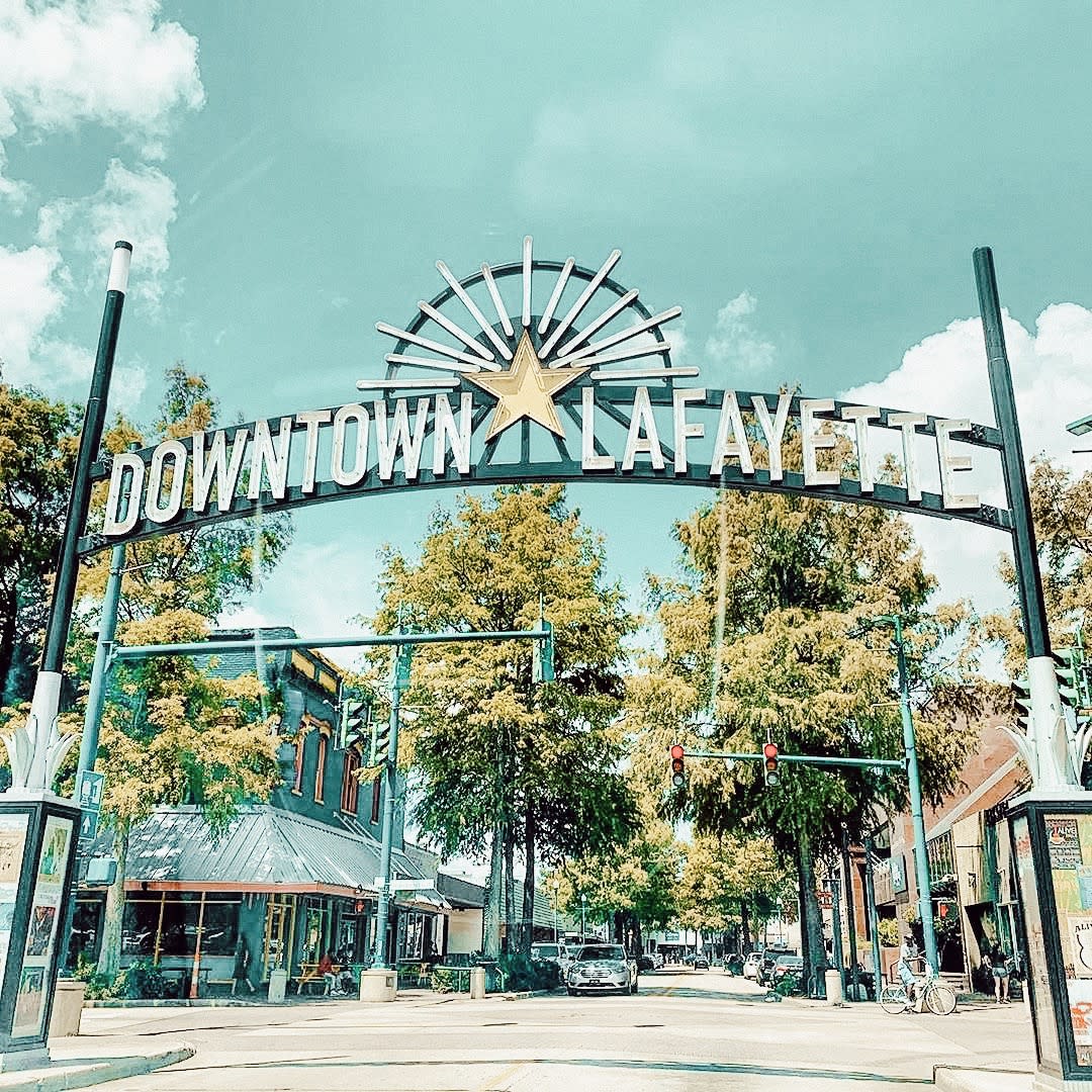 Downtown Drinking and Dining Guide