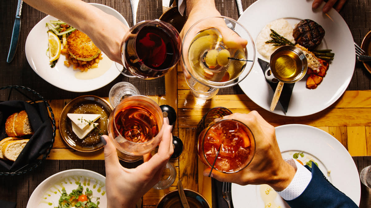 Lake Geneva Happy Hours | Restaurant Specials