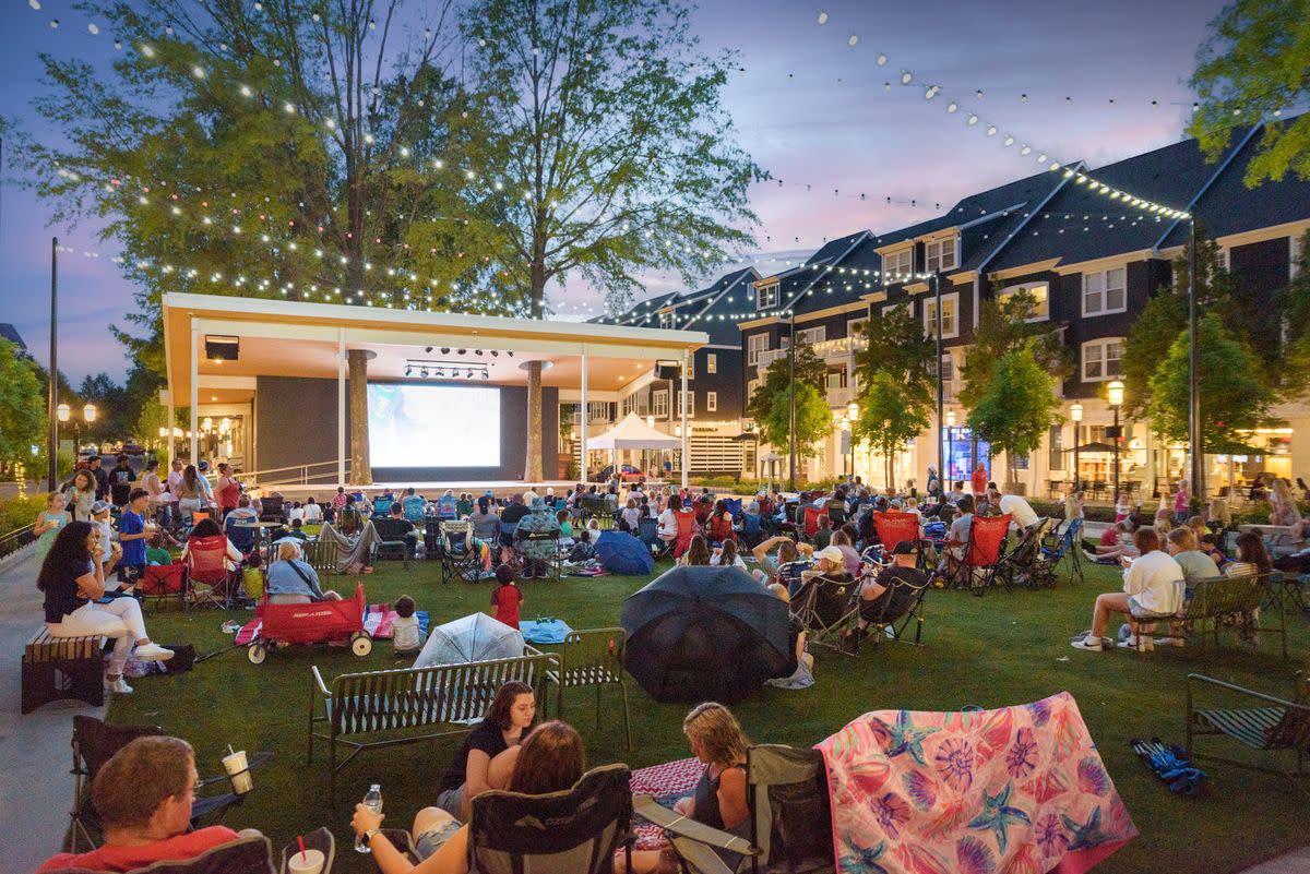 Outdoor Movie Nights To Enjoy In Lake Norman Things To Do