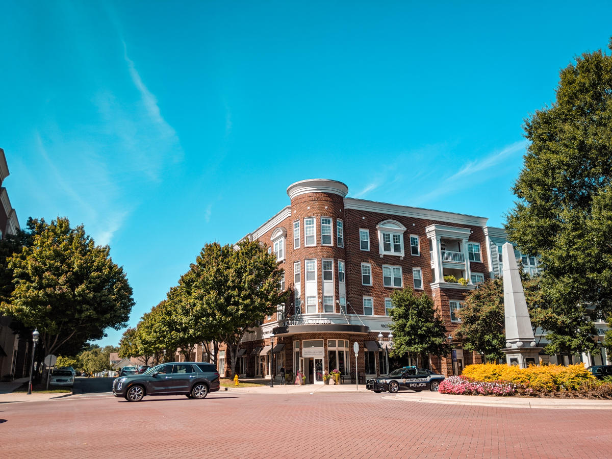 Your Guide to Birkdale Village