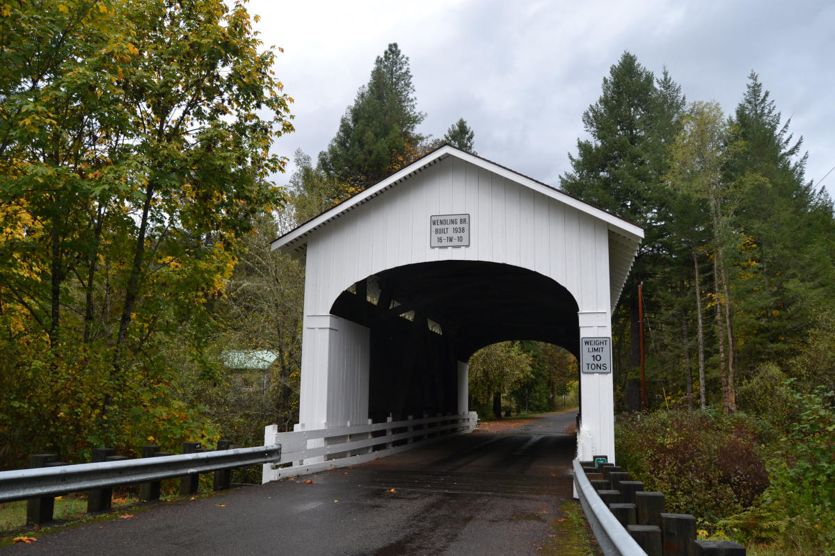 Wendling Covered Bridge | Lane County Covered Bridges | Eugene ...