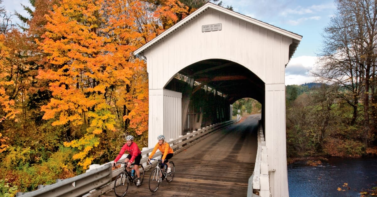 Guide Cottage Grove s Covered Bridges Eugene  Cascades Oregon Coast