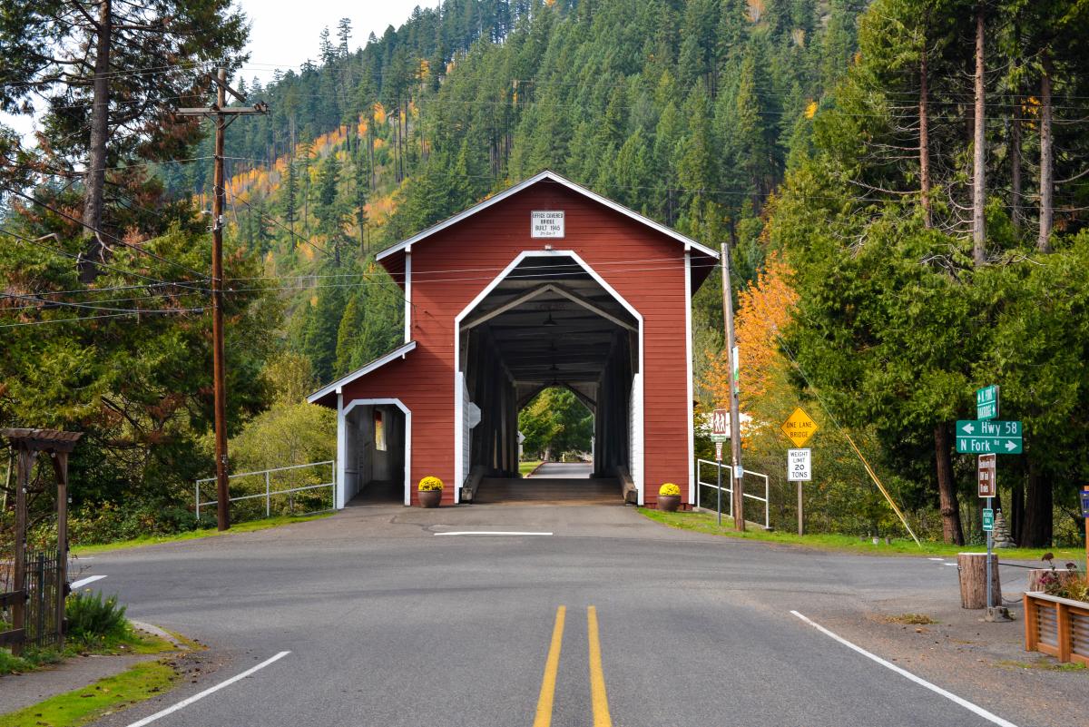 Office Covered Bridge Westfir Covered Bridge Eugene, Cascades