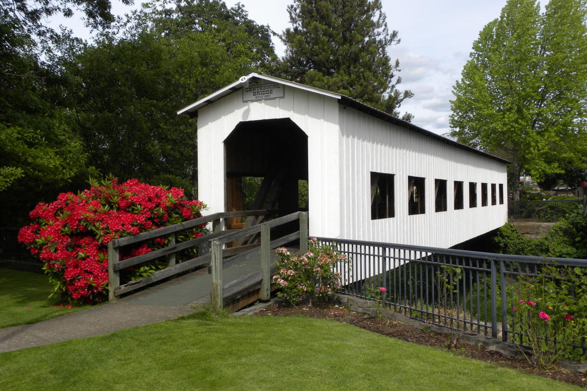Centennial Covered Bridge Pedestrian Covered Bridge Eugene Cascades Oregon Coast