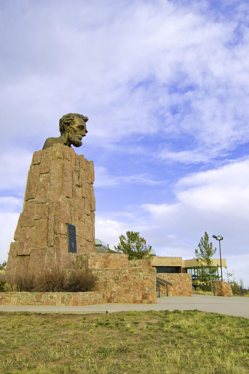 Cheyenne to Laramie Wyoming WY President Postcard Lincoln Monument