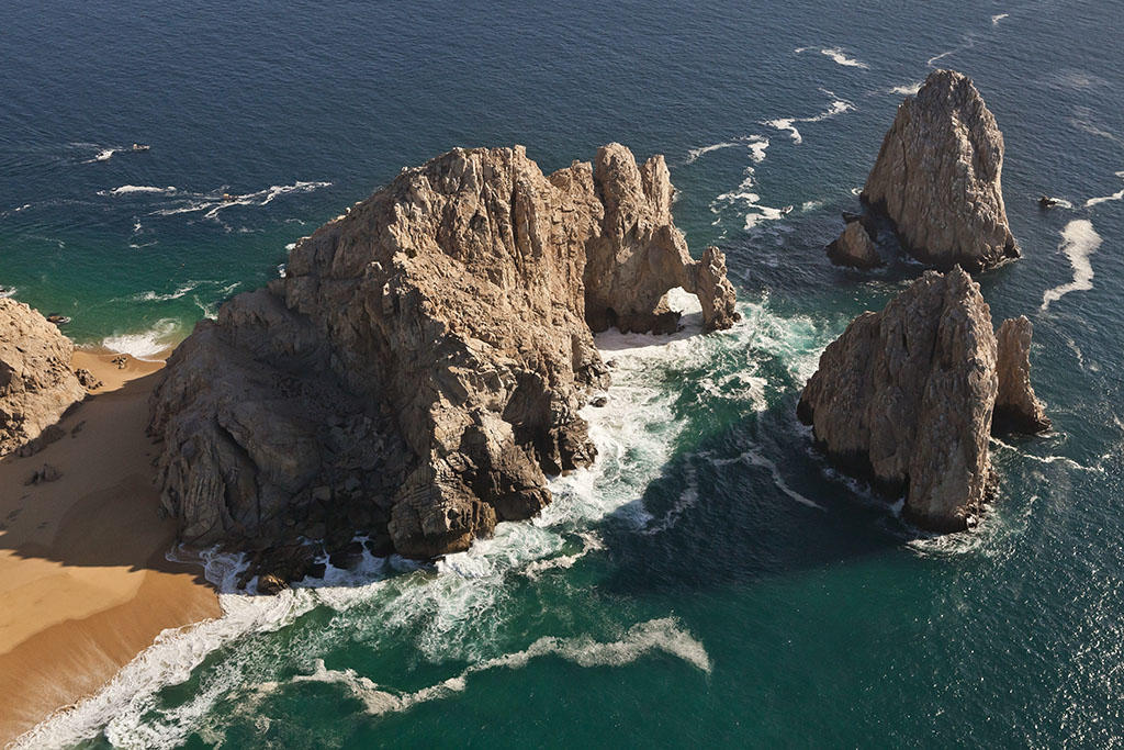 Los Cabos experiences doubledigit growth on visitor arrivals during