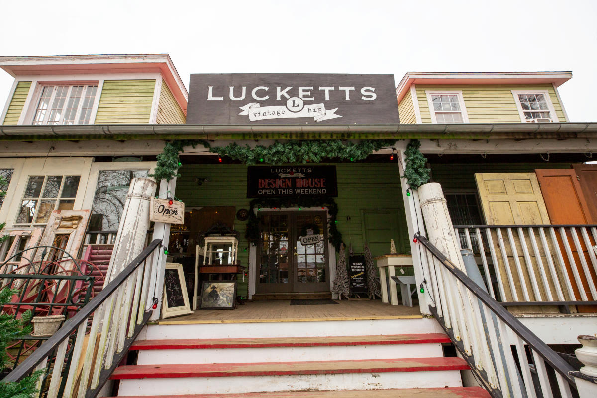Lucketts, Virginia Antiquing, Events & Fun Facts