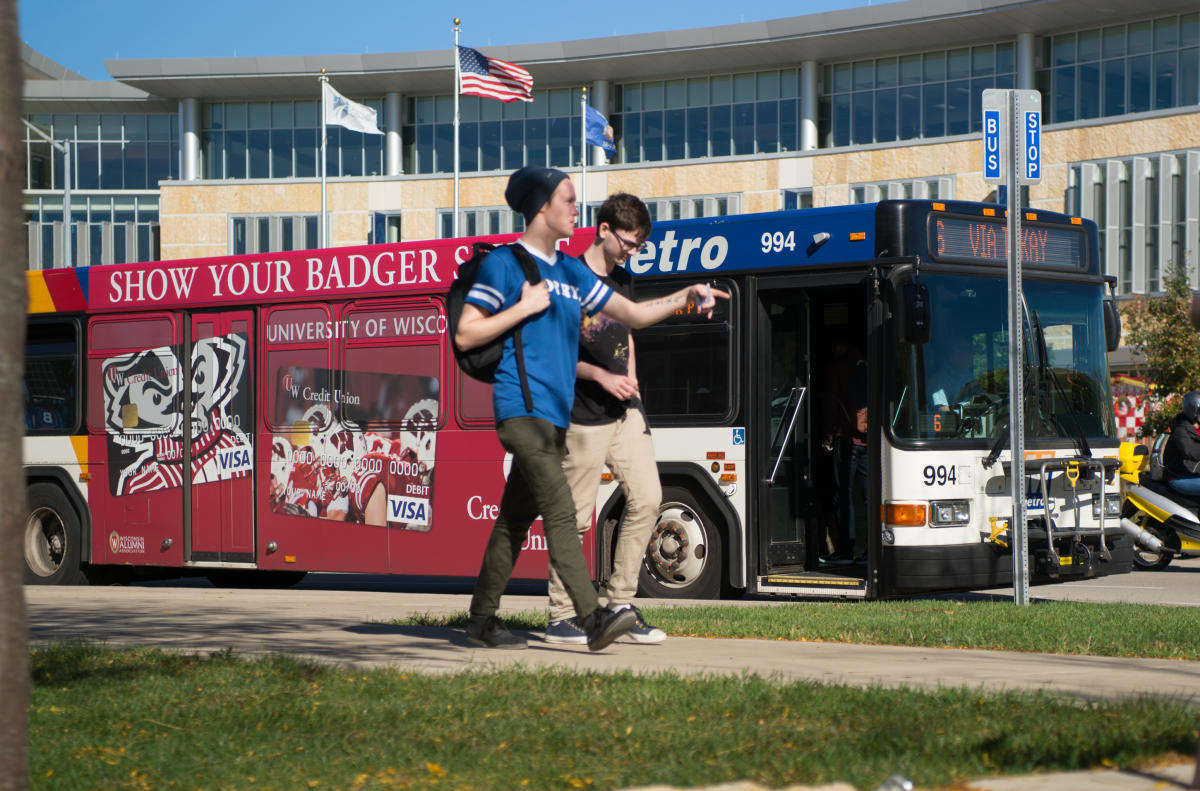 madison wi bus tours