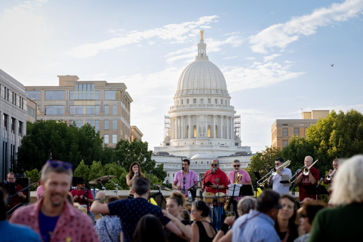 Where to Find Outdoor Art, Music and Performances in Madison, WI