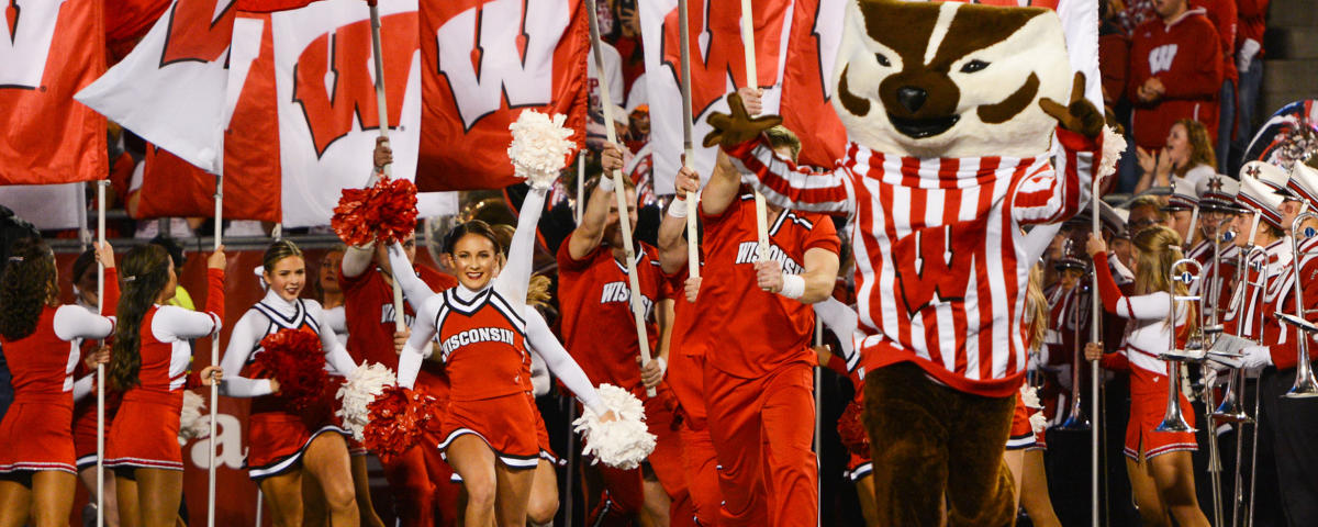 6 Spots to Watch the Wisconsin Badgers Football Game