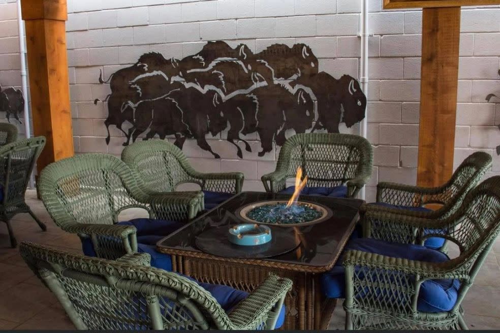 Featured Five Best Patios of Midland