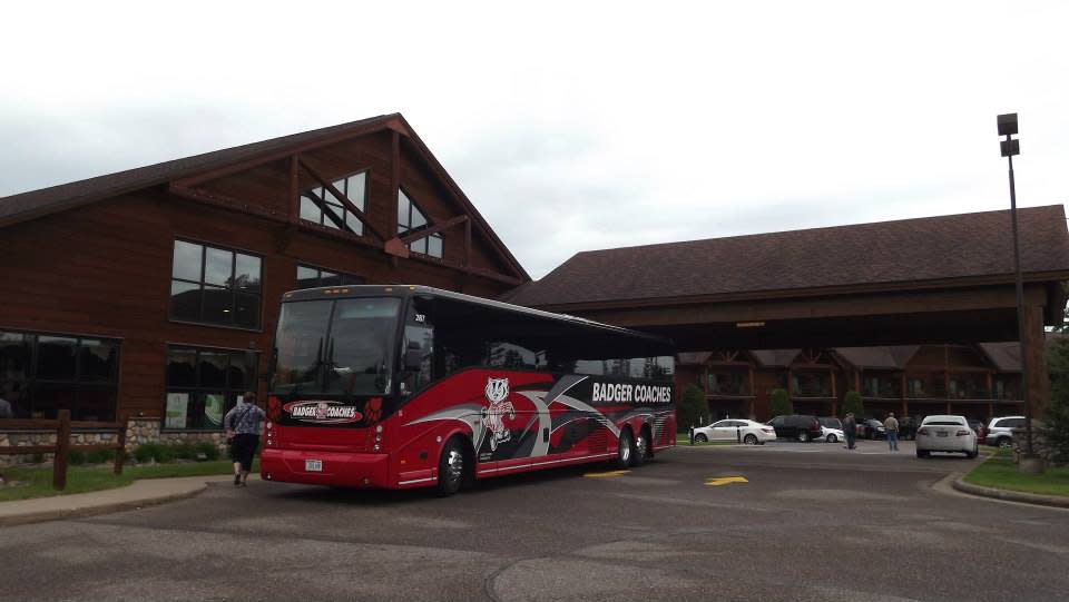 badger coach bus tours