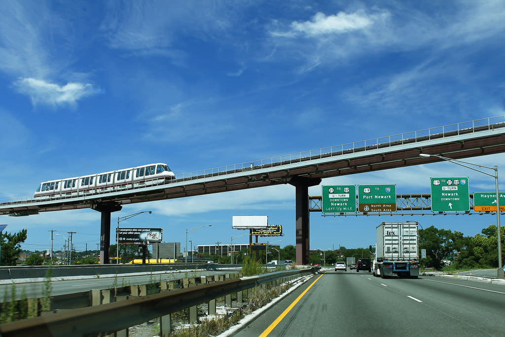 Transportation Through Newark, NJ Local Public Transit