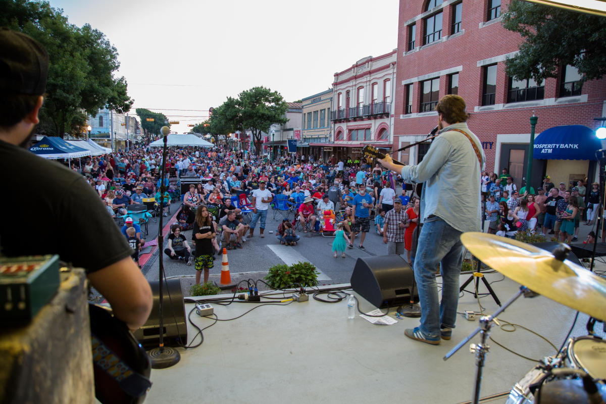 Downtown New Braunfels Wein & Saengerfest on May 6