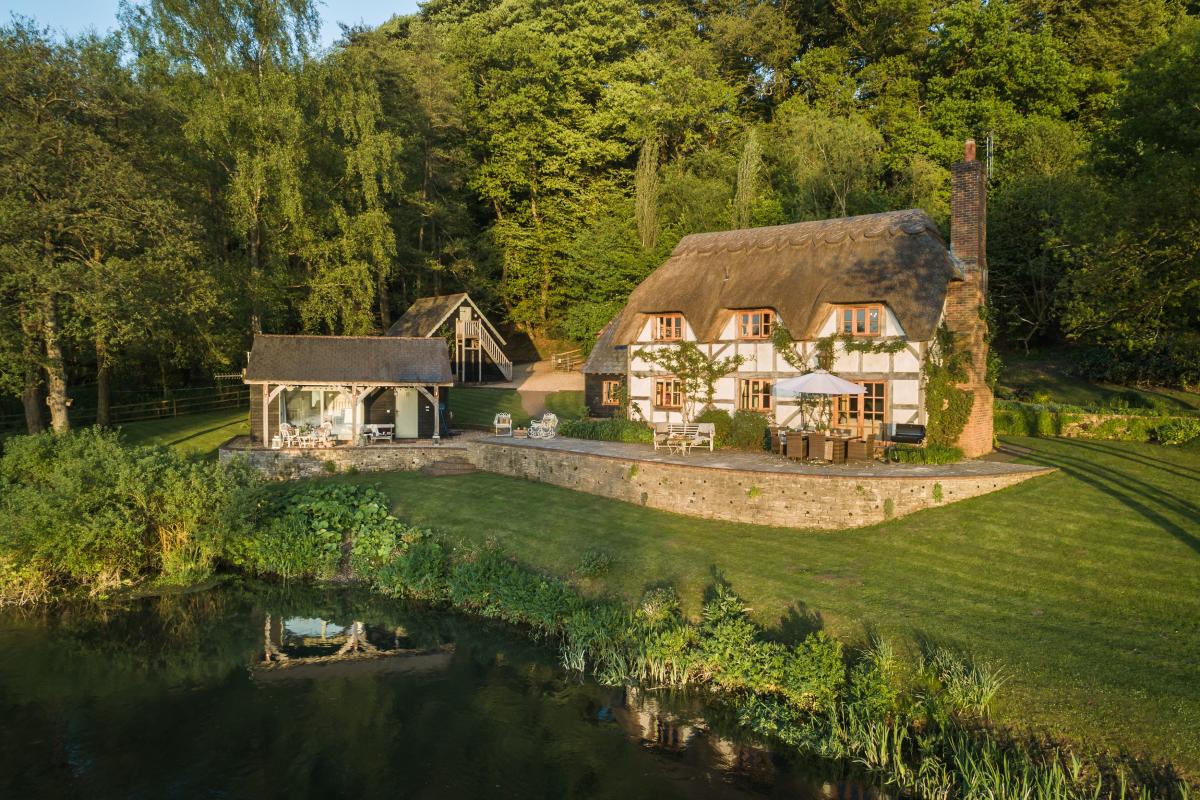 2024 Cottage Breaks
