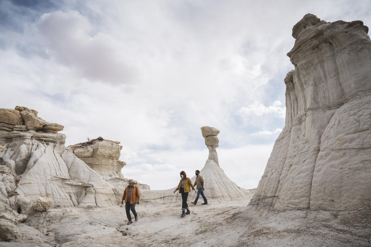 Hiking best sale bisti badlands