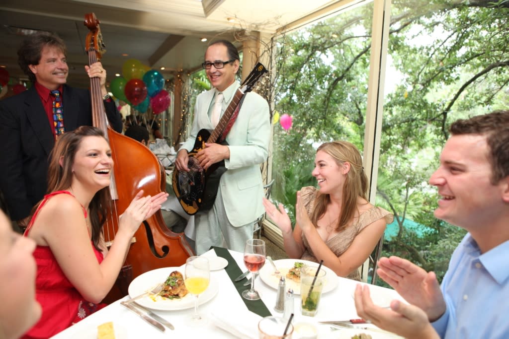 Bachelor Party Dinner New Orleans / Plan An Epic Bachelor Party In New Orleans 2021 Guide / We did not find results for: