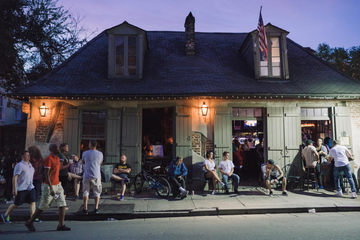 mardi gras itinerary new orleans