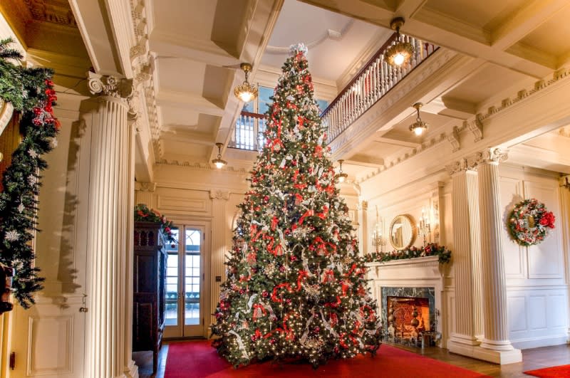 Christmas At Blithewold Mansion Discover Newport Rhode