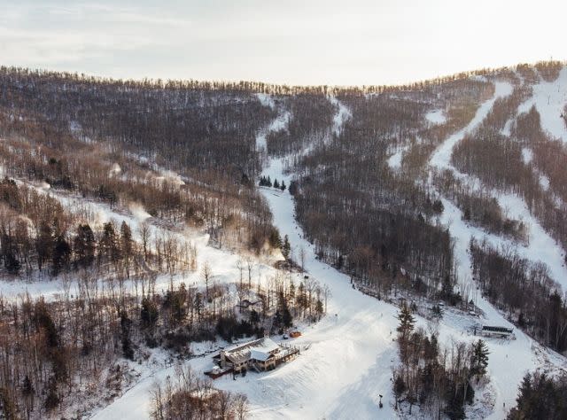 11 Affordable Family Winter Getaways in New York State