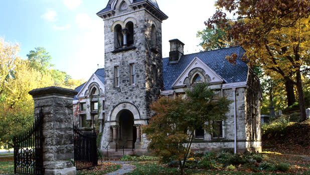 The Spookiest Places In New York State Creepy Real Haunted Houses