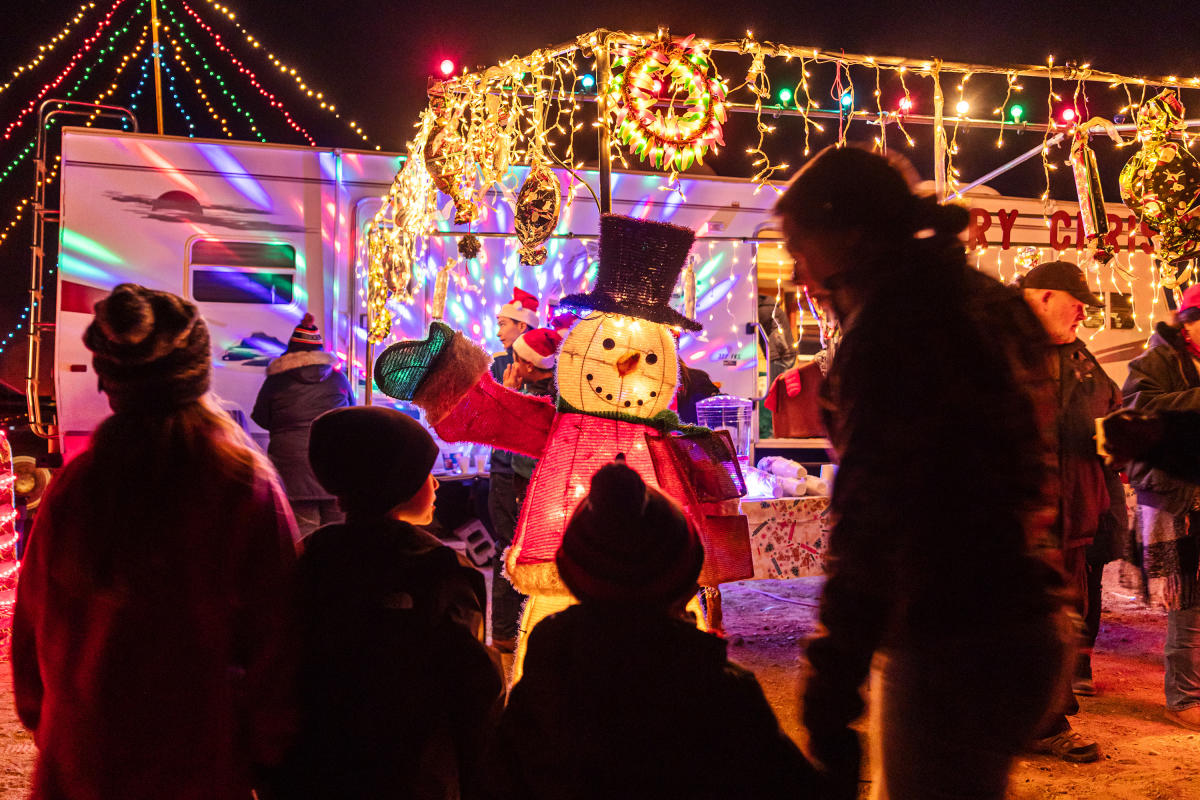 Shining a Light on Holiday Traditions in New Mexico