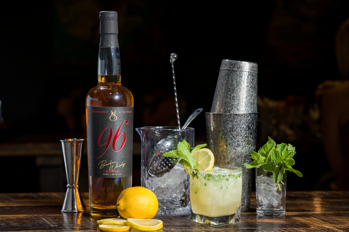Hollow Spirits Opens New Cocktail Pub in Albuquerque Northeast Heights