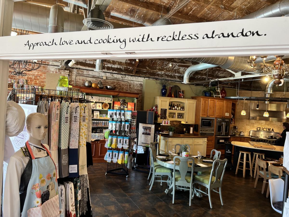 Shop Small in Overland Park Local Gifts, Shops and Boutiques