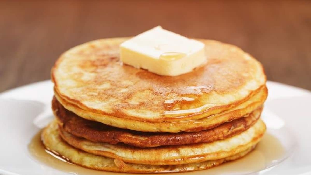 Jakeman's Maple Syrup Pancakes