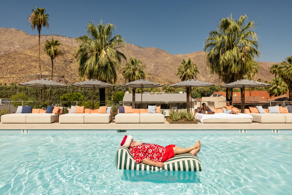 Rotation Spring Design Palm Springs Holidays | Events, Dining & Festive Fun