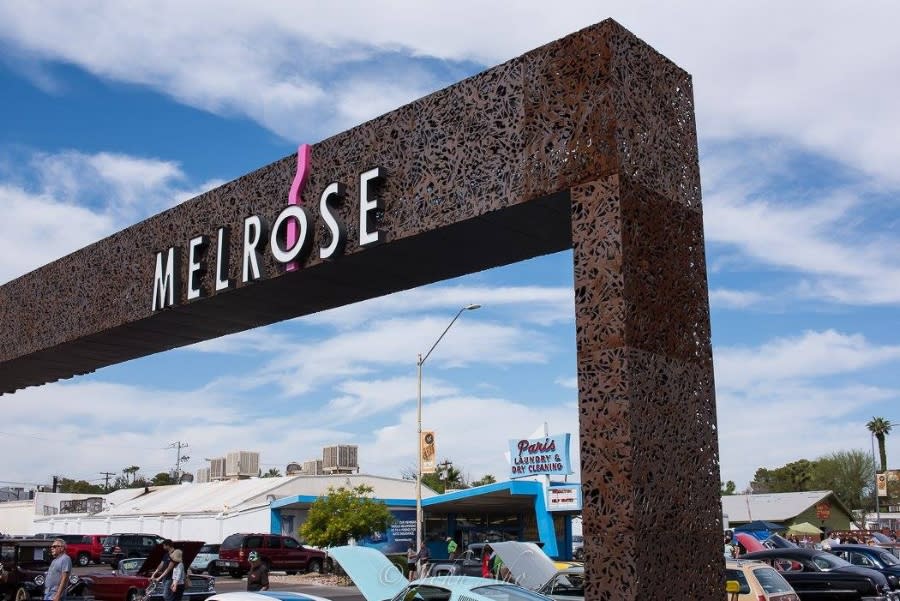 Melrose Avenue, Shopping, Dining & Travel Guide