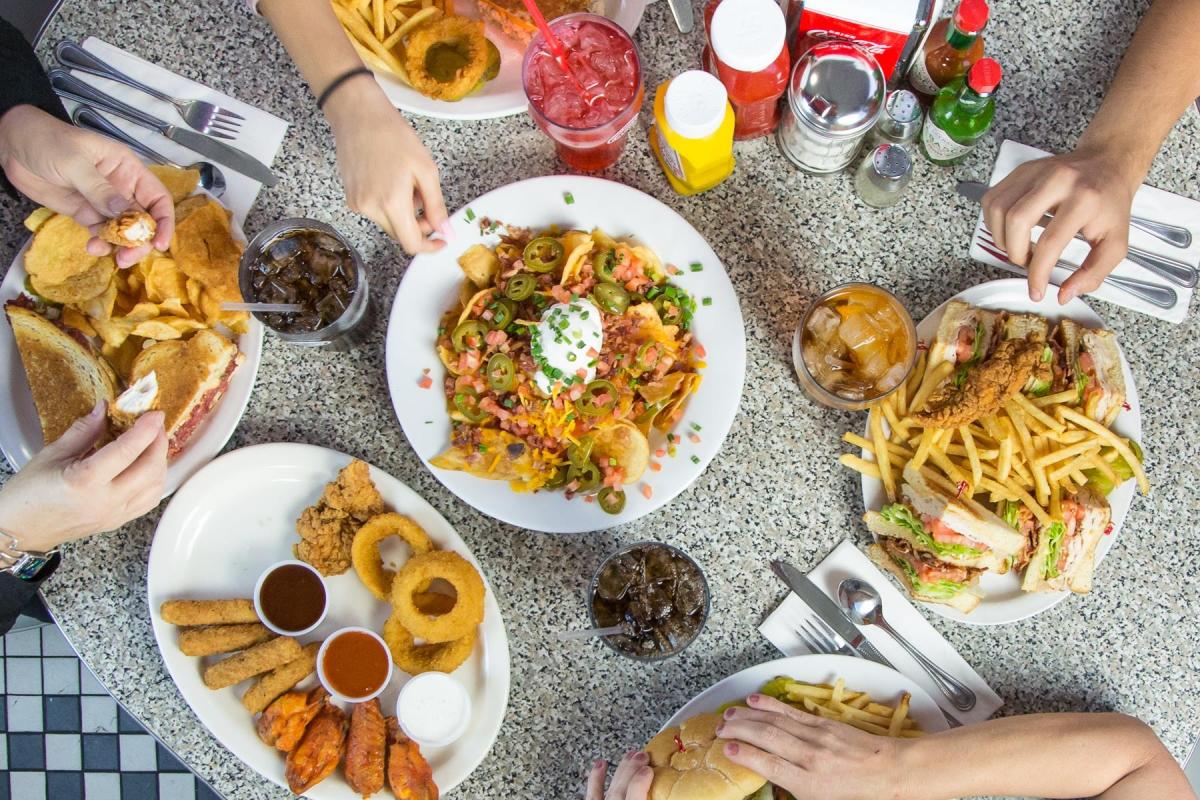 5 Phoenix Restaurants Open 24 Hours Visitphoenix Com