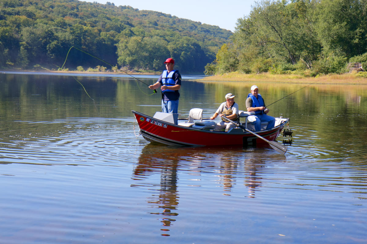 Pocono Mountains Guide Service Fishing License Lake Trip