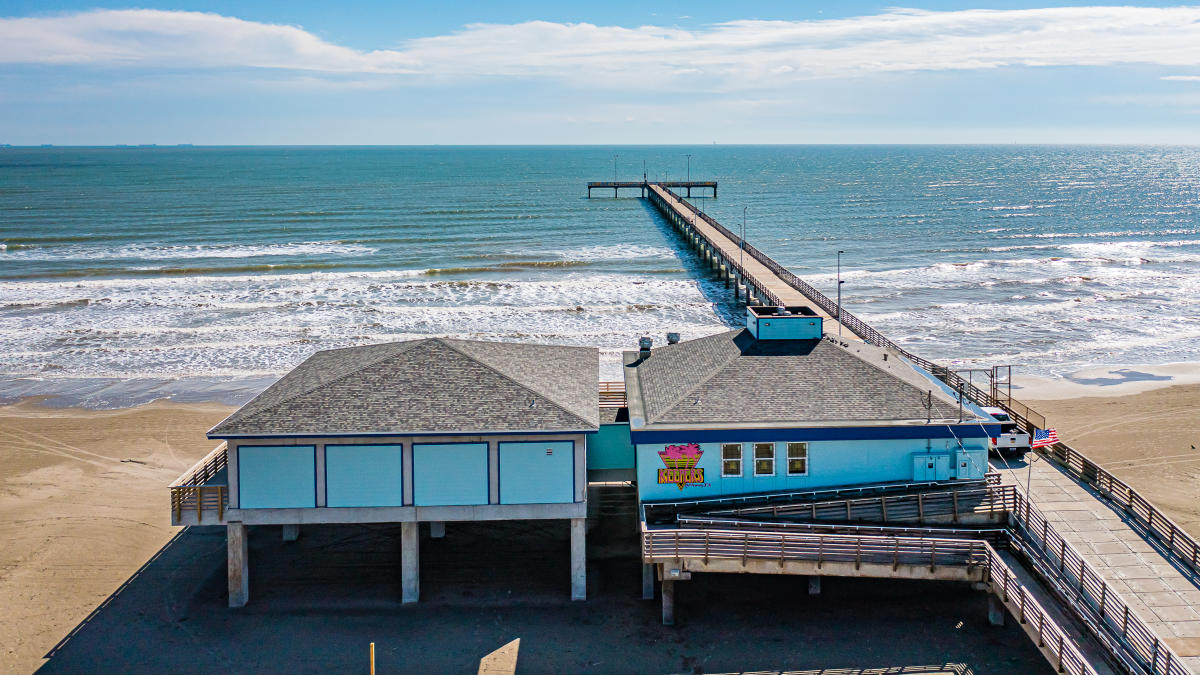 How to Fish Texas Beaches - Surf Fishing Port Aransas, Texas 