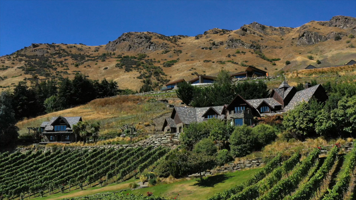 A Guide to Queenstown’s Luxury and Lodges