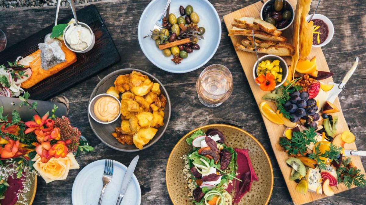 Best Queenstown Lunch Spots Queenstown NZ