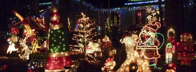 Five of the Best Holiday Light Displays in Greater Raleigh