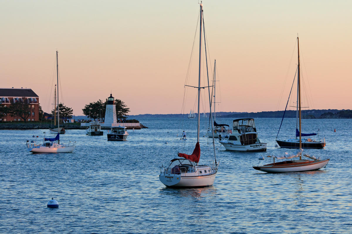 Boating in Rhode Island DeepSea Fishing & Lighthouse Tours