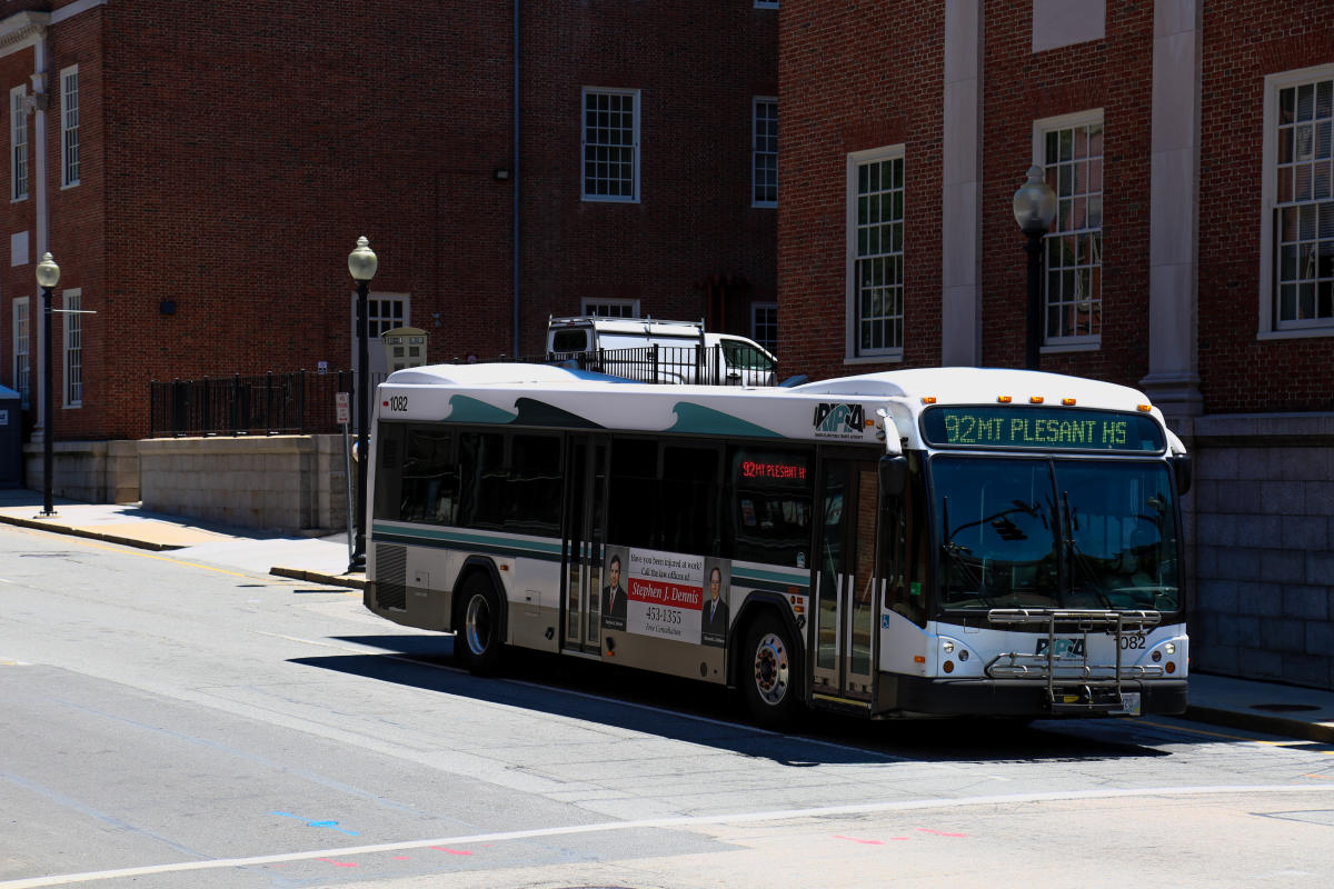 Bus Transportation | Planning Your Trip to Rhode Island