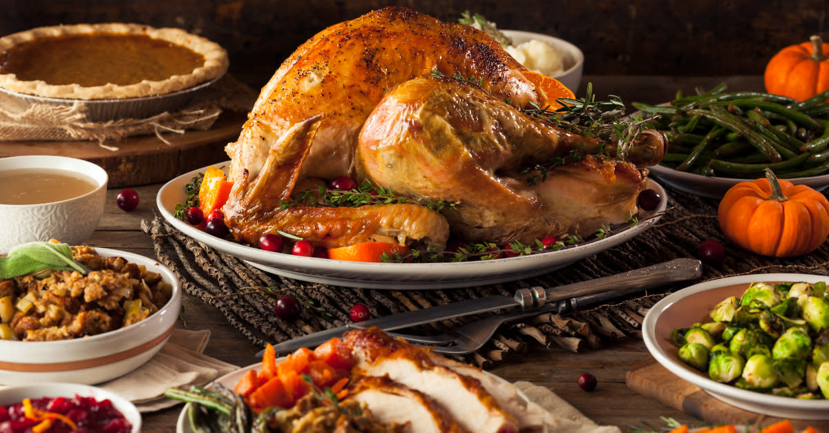 Best Thanksgiving Meal Delivery Services 2022: Top Holiday Meal