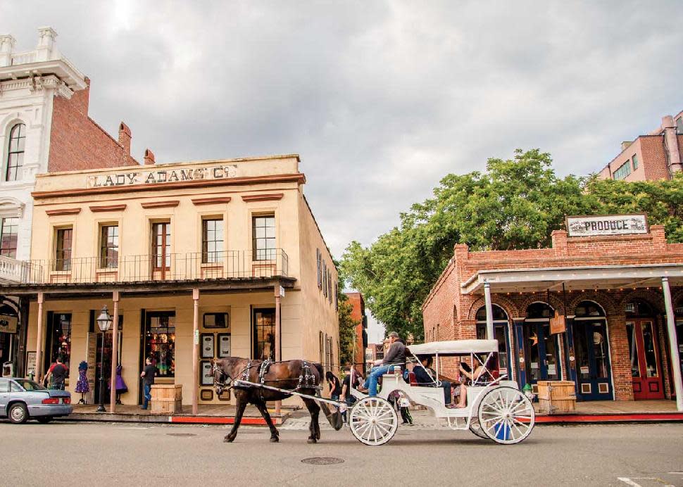 Hotels Near Old Sacramento
