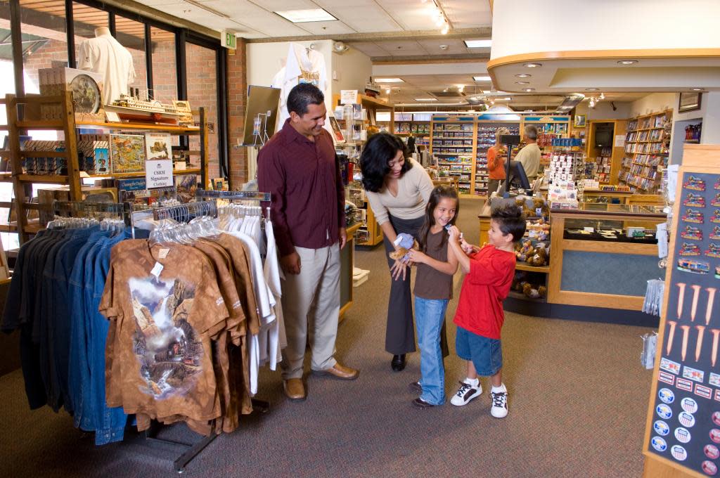 Sacramento Museums Offer Unique Holiday Gifts