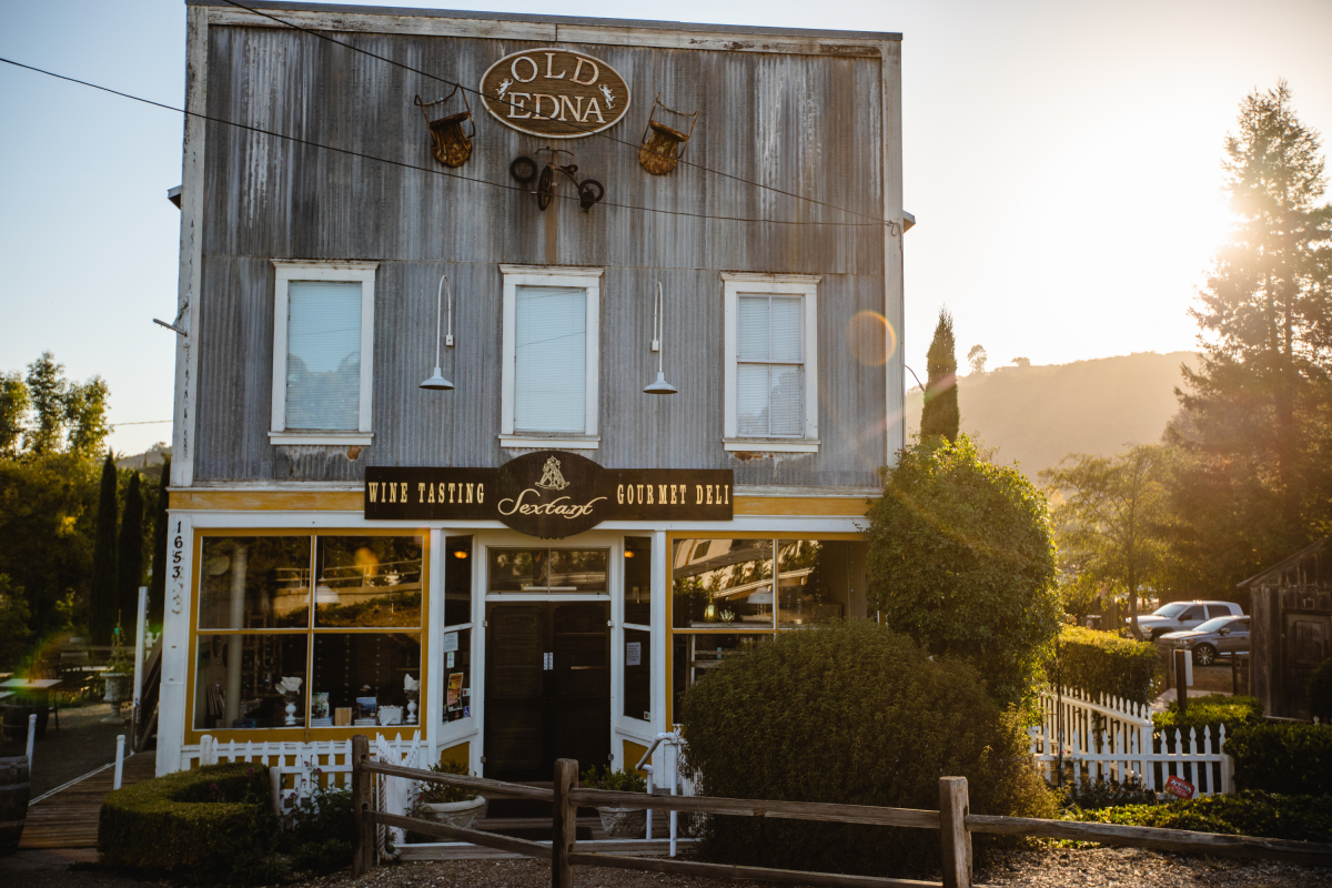 Wineries & Tasting Rooms in Edna Valley Vineyards & Wine Tours