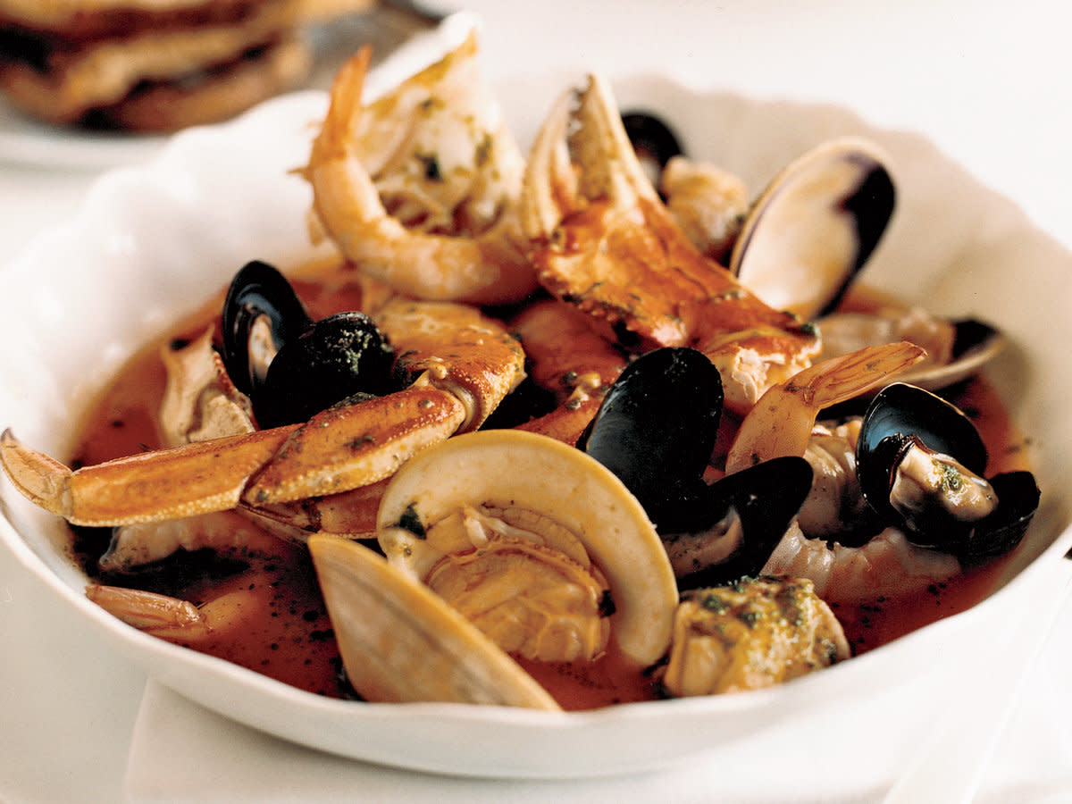 блюда с морепродуктами. флорида морепродукты. спагетти нери с морепродуктами иль патио. тарелка с морепродуктами. ассорти морепродуктов.