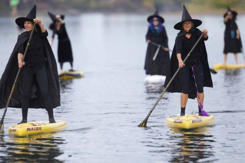 Witches of Wickford Paddle Brings Halloween Spirit to South County