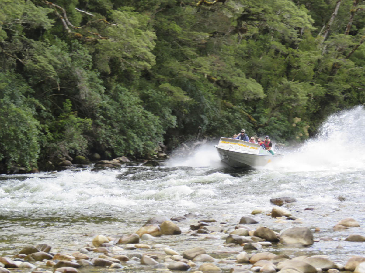 Wairaurahiri Jet customers spread sustainability story Southland, New