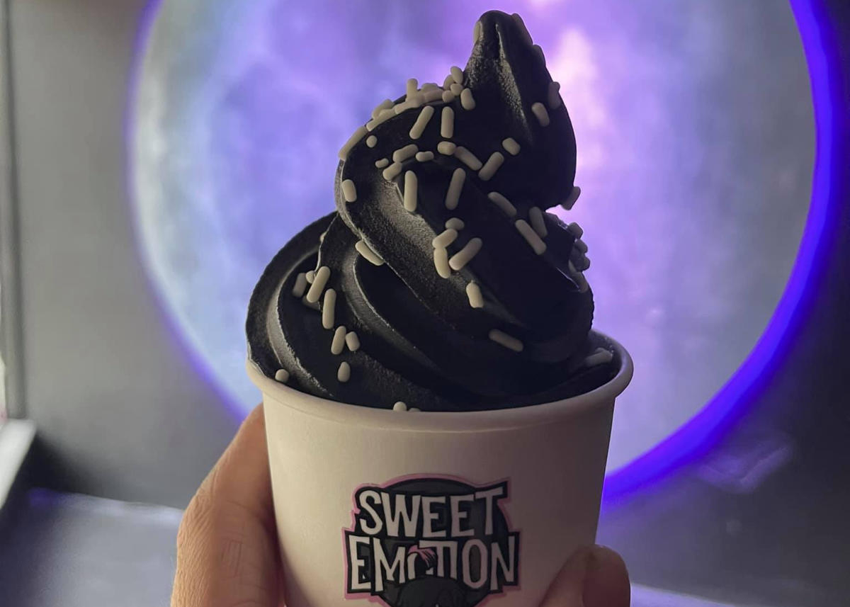 10+ Springfield Exclusive Desserts To Keep You Cool This Summer