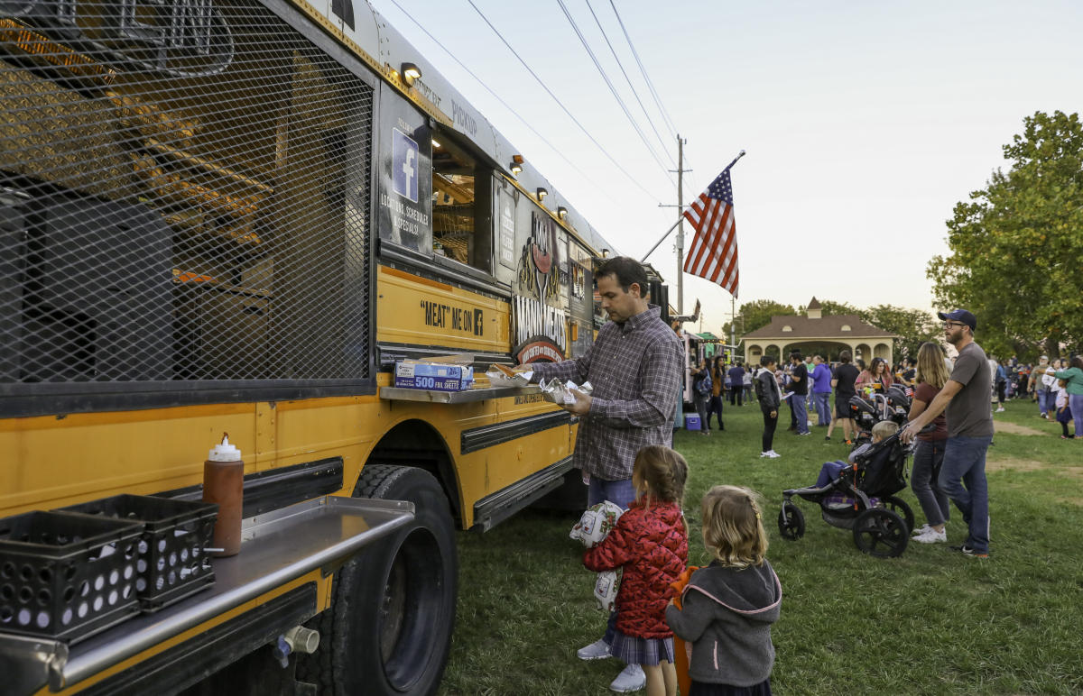 Food Trucks in St Charles