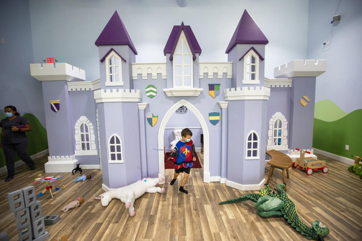 Kids indoor play best sale fort
